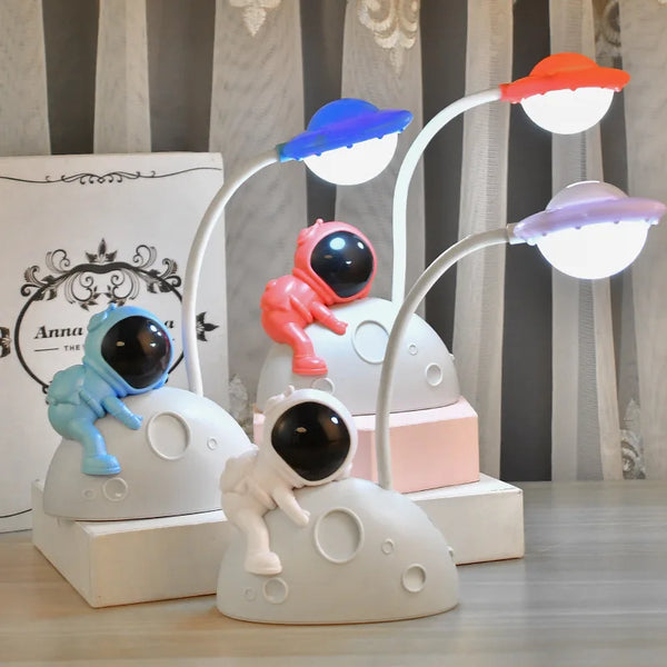 Astronaut LED Desk Lamp